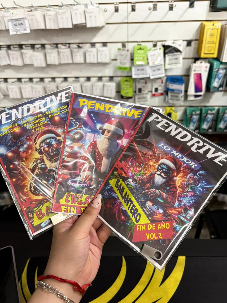 PENDRIVE CON MUSICA - 16 GB